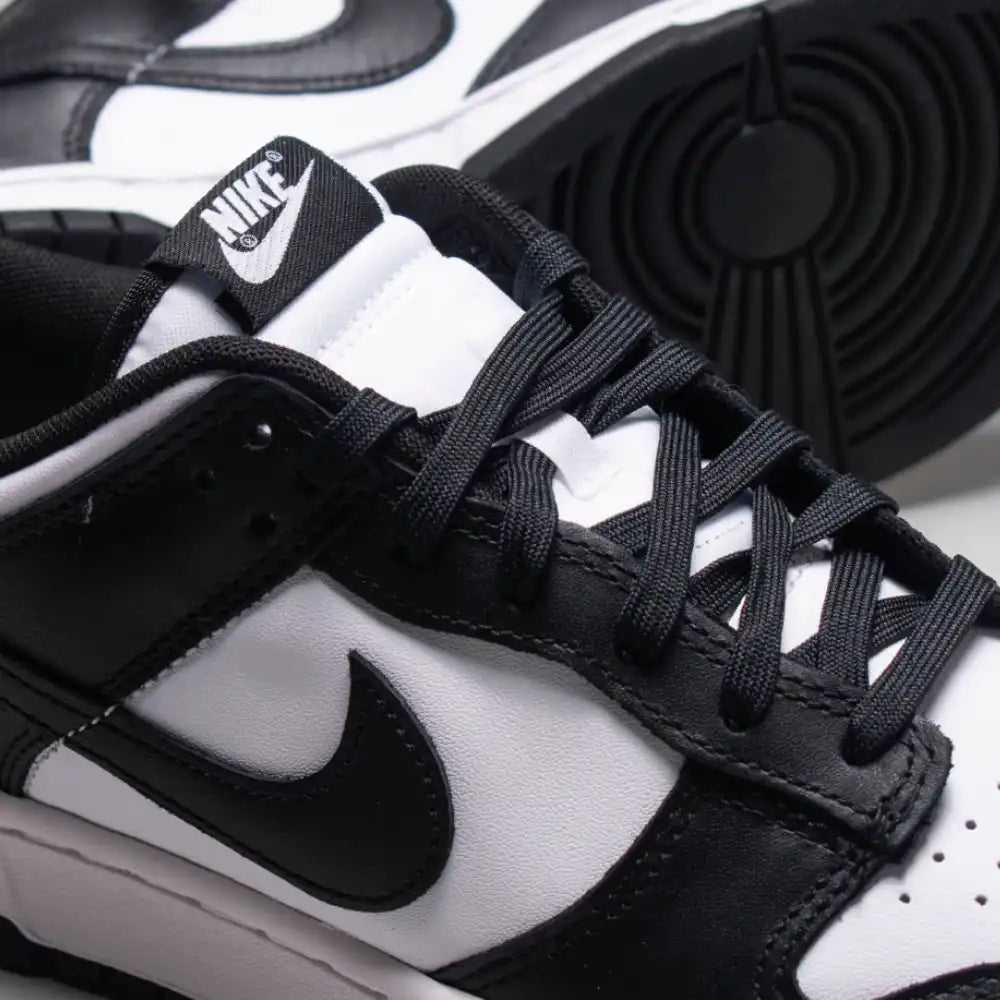 Tênis Nike Dunk Low Black Panda