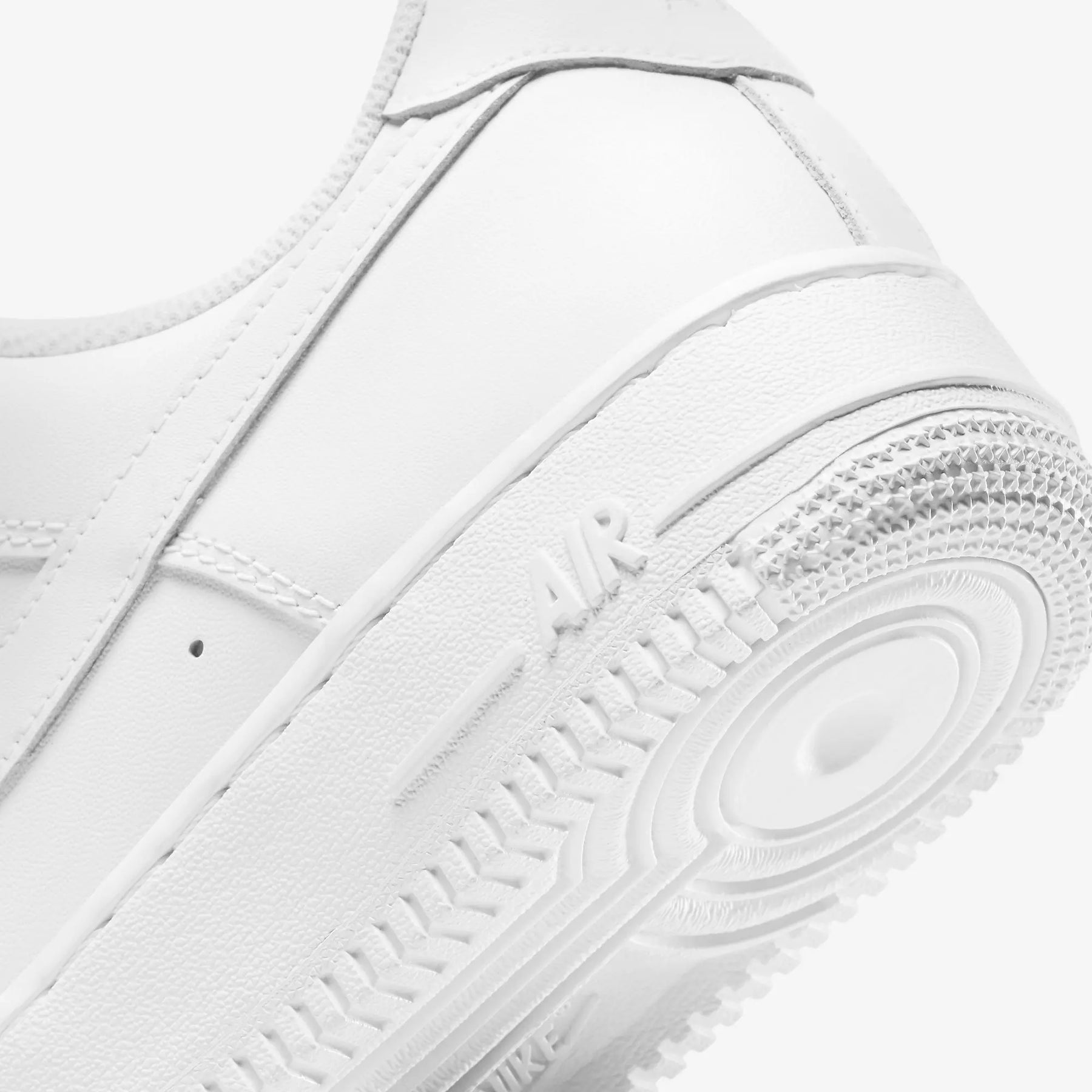 Tênis Nike Air Force 1 07 - Branco
