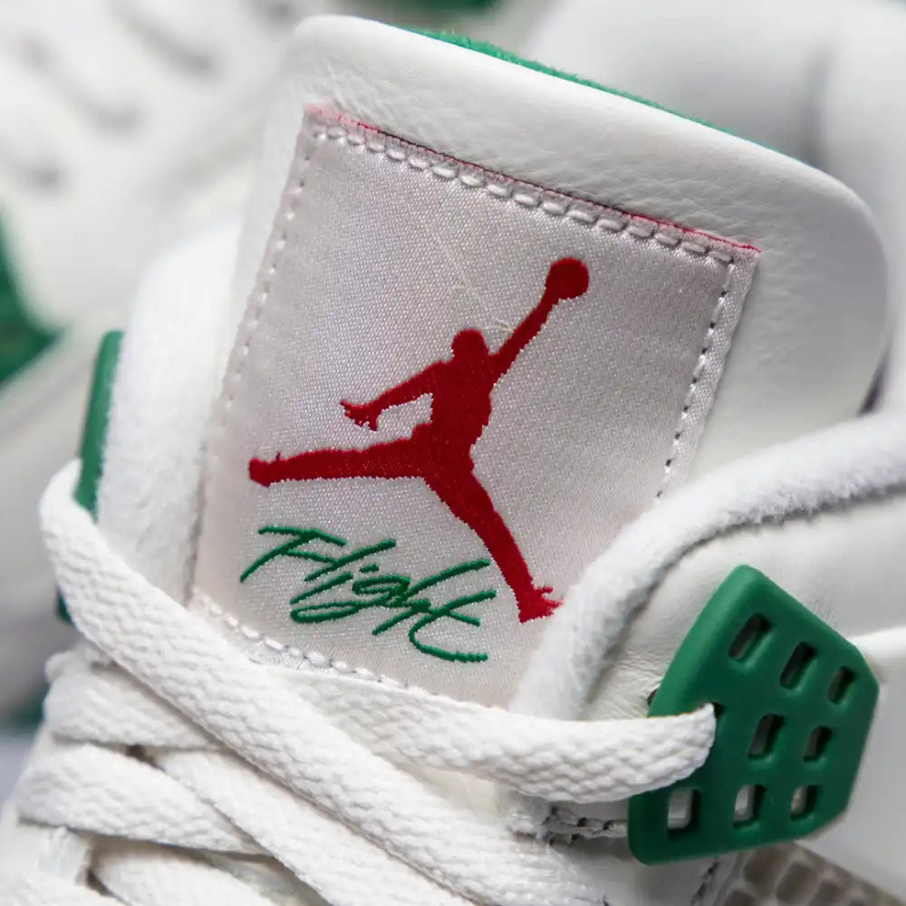 Tênis Air Jordan 4 Retro x Nike SB Pine Green