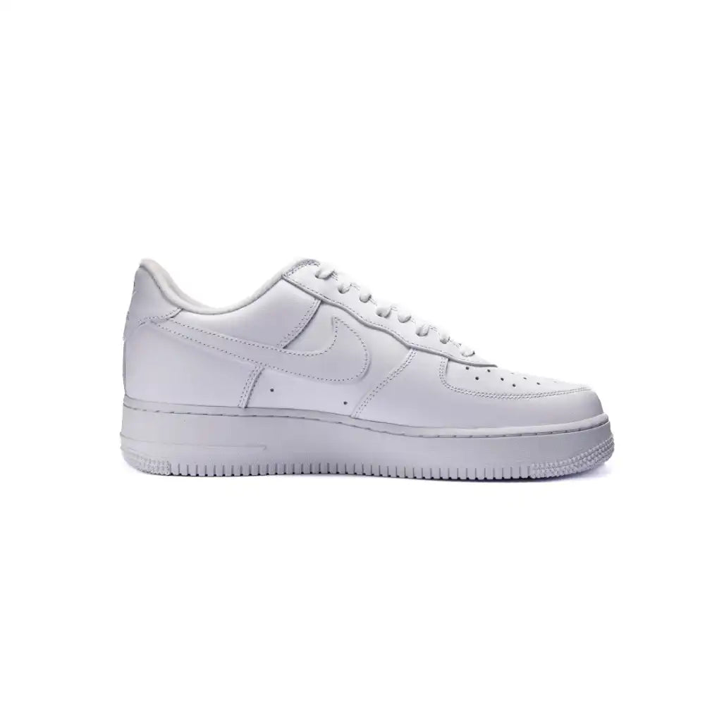 Tênis Air Force 1 Supreme