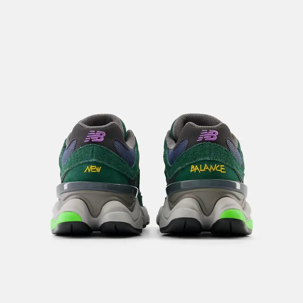 Tênis New Balance 9060 Nightwatch Purple