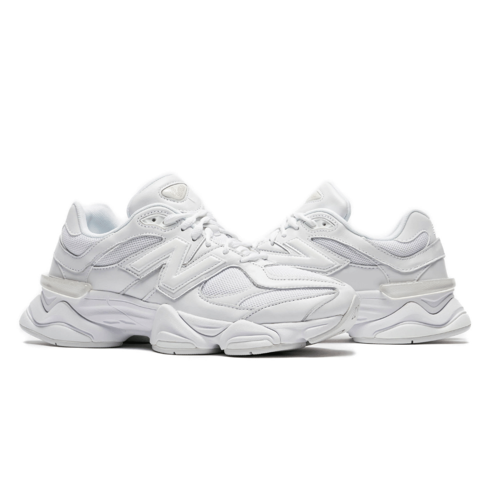 Tênis New Balance 9060 Triple White