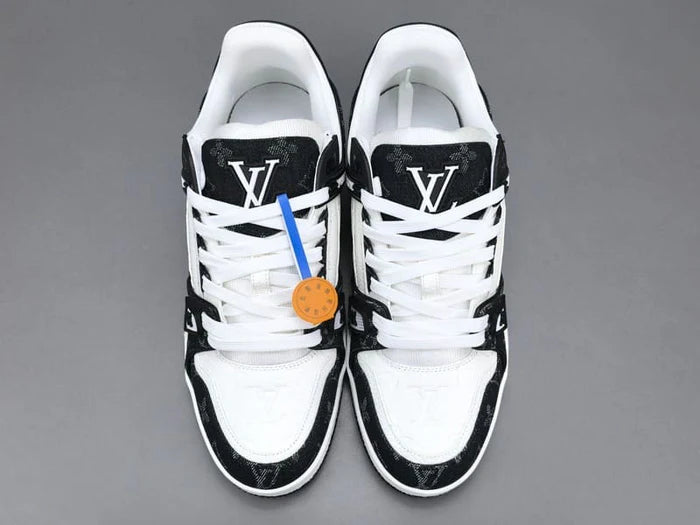 Tênis Louis Vuitton LV Trainer White Black