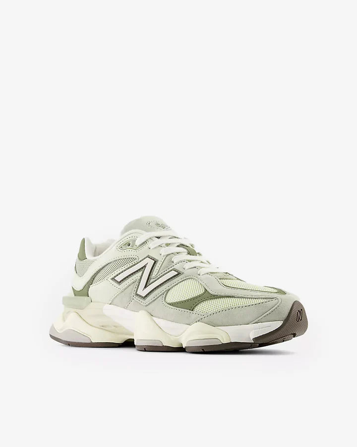 Tênis New Balance 9060 Olivine