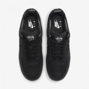 Tênis Stussy x Nike Air Force 1 Triple Black
