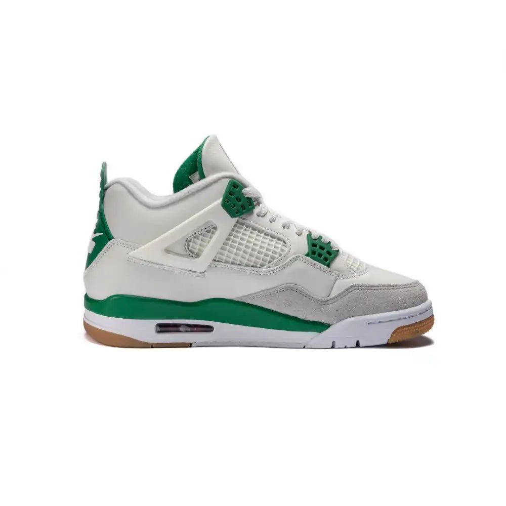 Tênis Air Jordan 4 Retro x Nike SB Pine Green