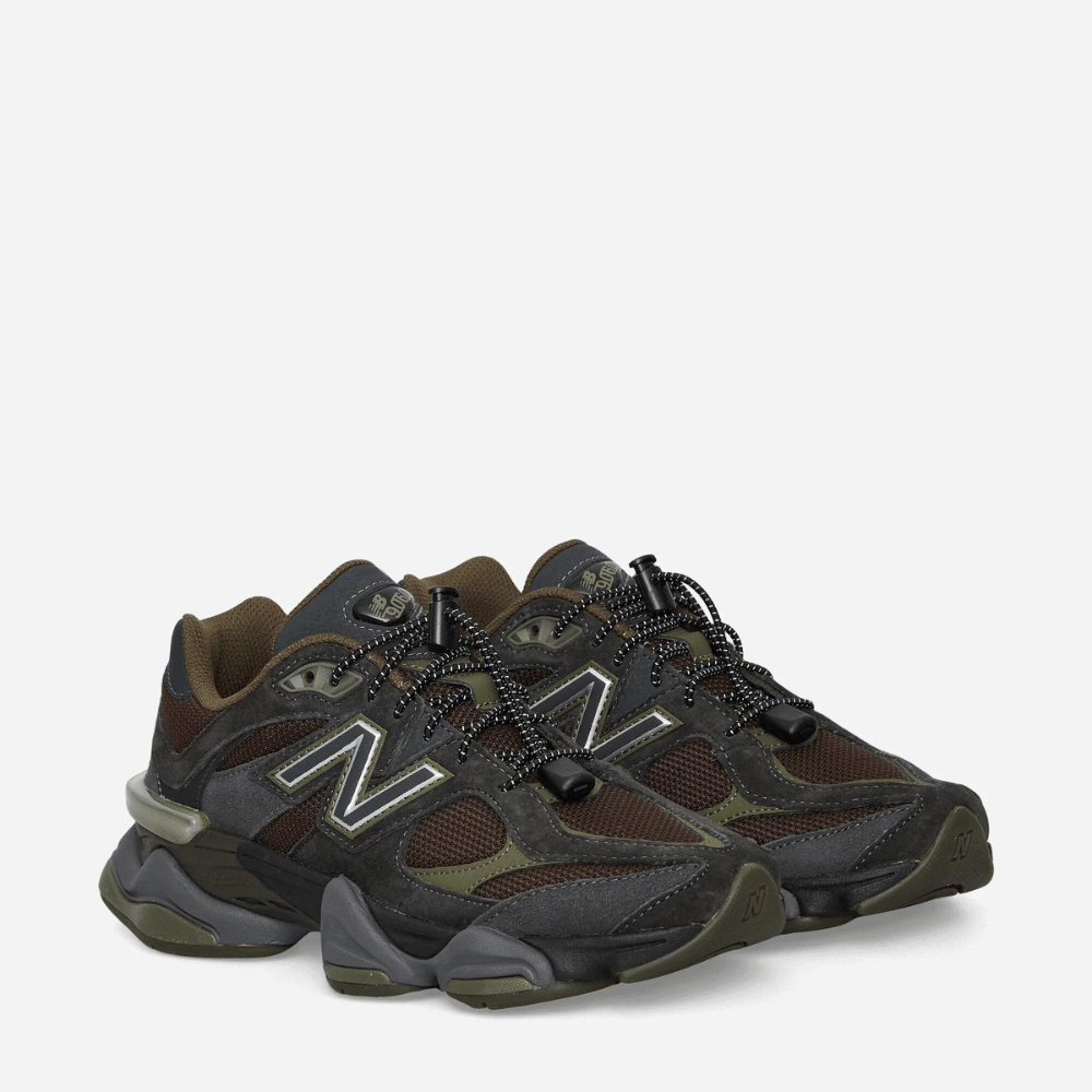 Tênis New Balance 9060 Blacktop