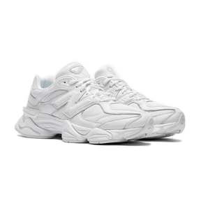 Tênis New Balance 9060 Triple White