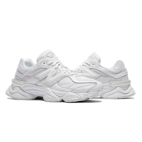 Tênis New Balance 9060 Triple White