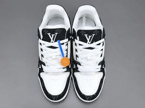 Tênis Louis Vuitton LV Trainer White Black