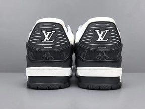Tênis Louis Vuitton LV Trainer White Black
