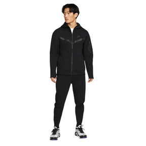 Conjunto Nike Tech Fleece Preto