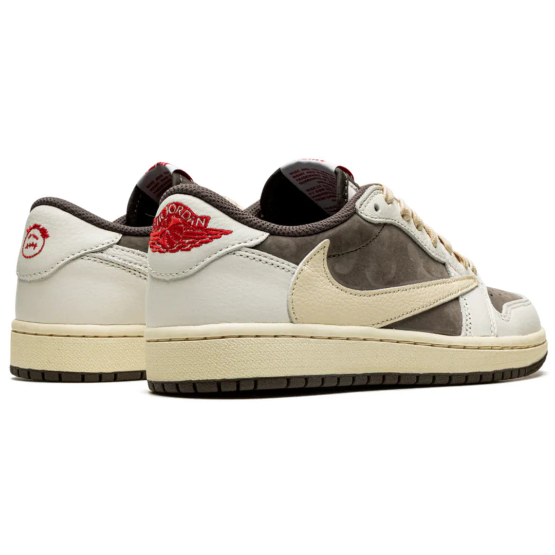 Tênis Nike Air Jordan 1 Retro Low x Travis Scott  "Reverse Mocha"