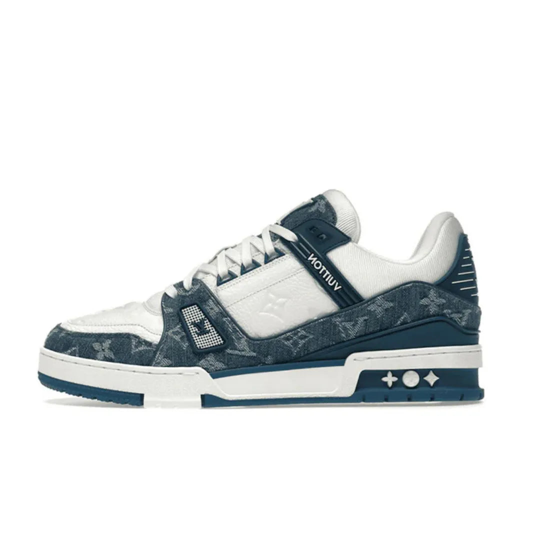 Tênis Louis Vuitton LV Trainer Monogram Denim White Blue