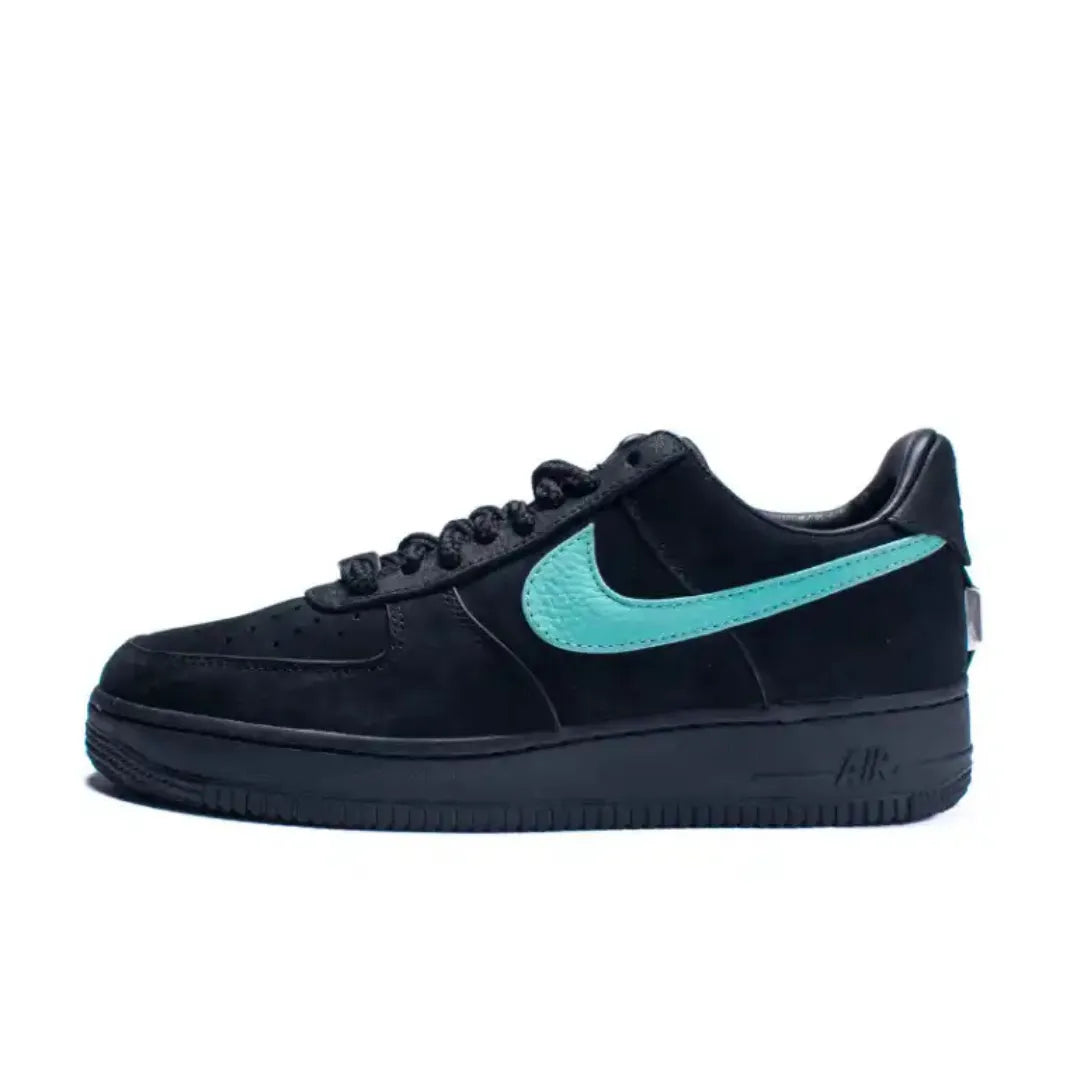 Tênis Nike Air Force 1 Tiffany & Co