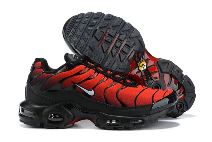 Tênis Air Max TN Plus Deadpool